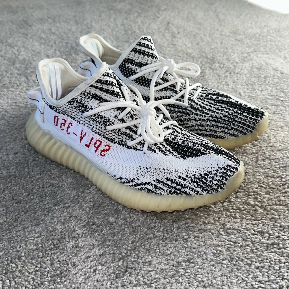 Men’s US size 10 Adidas Yeezy boost 350
